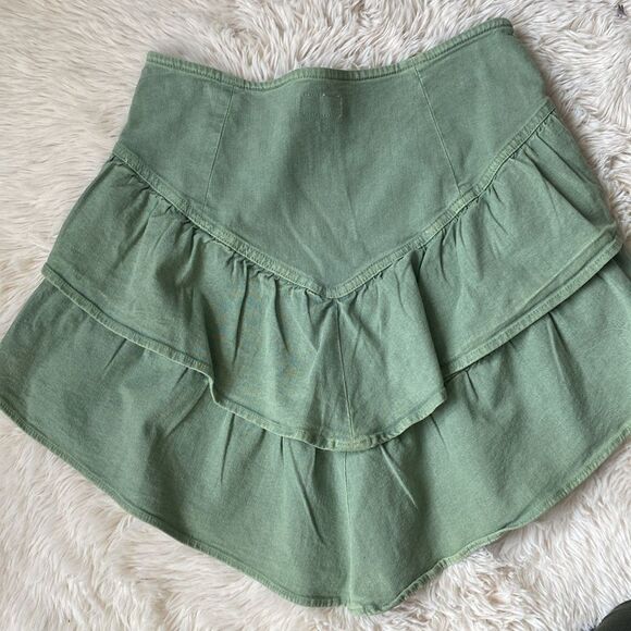 Mother asymmetric ruffle hem green mini skirt - Picture 5 of 6